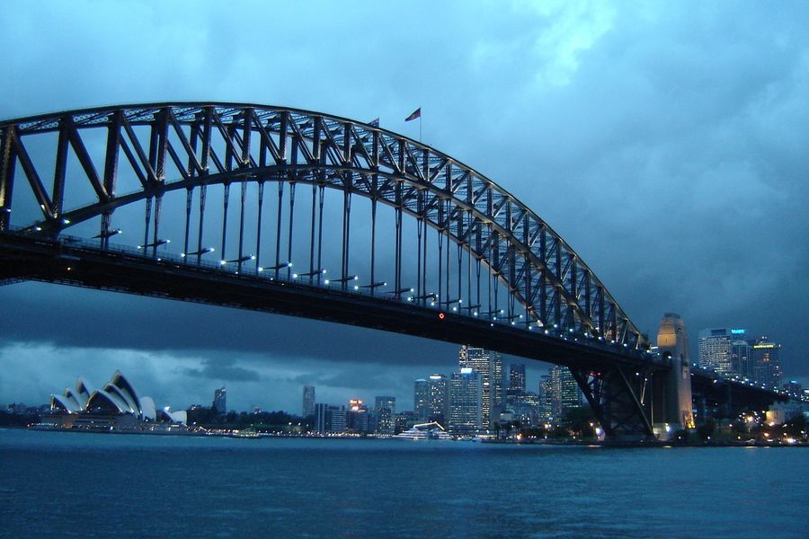 Мост и Сиднейская опера